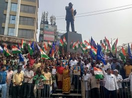 गटई कामगारांचा ‘रापी मोर्चा’ पोलिसांनी अडवला