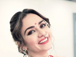 Amruta Khanvilkar: 