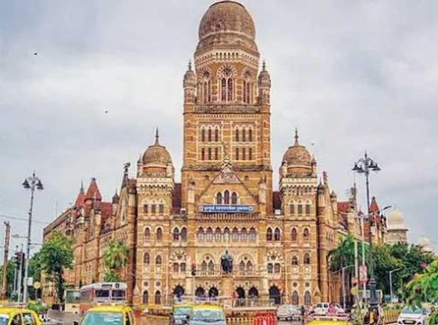 महापालिका कर्मचाऱ्यांना मिळणार साडेदहा लाखांमध्ये हक्काचे घर