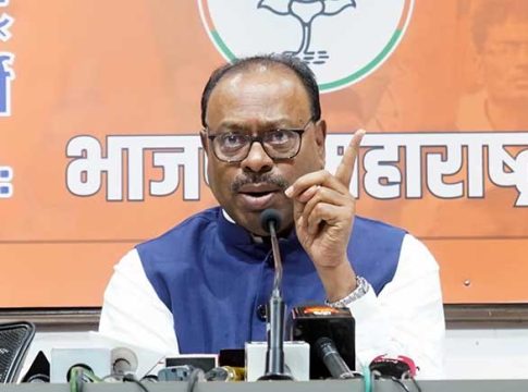 तर उद्धव ठाकरेंना घराबाहेर पडू देणार नाही