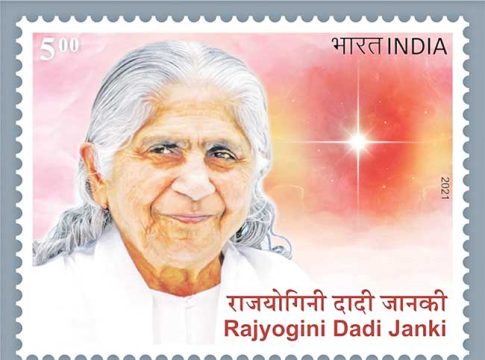 दिव्यत्वाची जेथे प्रचिती तेथे कर माझे जुळती।