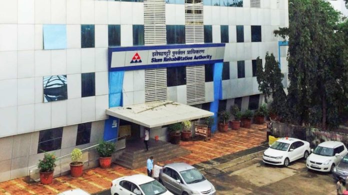 SRA scheme : एसआरए योजनेतील घर यापुढे पति-पत्नीच्या नावे होणार