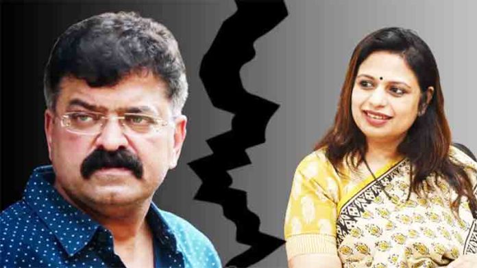 'बॅनर उद्धवजींचा, धूर राष्ट्रवादीतून'