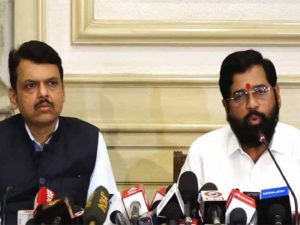 राहुल गांधींच्या सावरकरांवरील टीकेनंतर मुख्यमंत्री अ‍ॅक्शन मोडवर, आता रस्त्यावर उतरणार