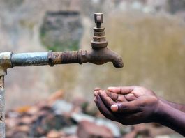 Nashik Water Crisis : नाशिककरांवर दुष्काळ! नागरिकांना भोगावी लागतेय पाण्याची चणचण