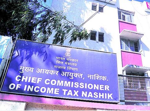 Nashik IT Raid : नाशिकच्या सराफा व्यापार्‍यांमध्ये खळबळ! आयकर विभागाने टाकल्या धाडी