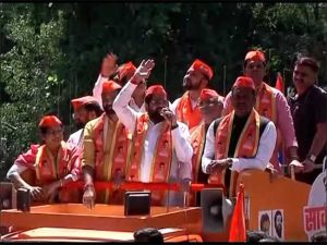 ठाण्यात मुख्यमंत्र्यांचा एल्गार! म्हणाले सावरकरांचा अपमान....