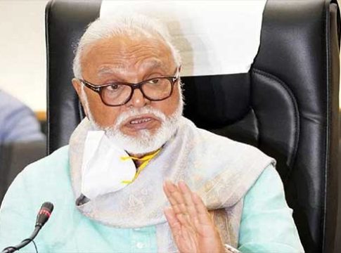 पवारांच्या आमदाराने जरांगेंकडून पुन्हा आंदोलन करवले- छगन भुजबळ