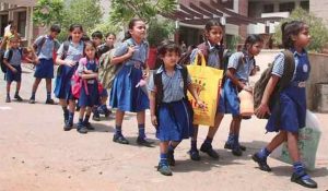'एक रंग एक गणवेश' बाबतचा निर्णय अजूनही प्रतिक्षेत