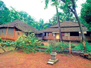गावप्रेमी चाकरमान्यांचे हाल काही सरेनात...