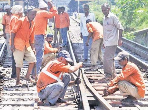 मध्य रेल्वेवर आज रात्रकालीन पॉवरब्लॉक