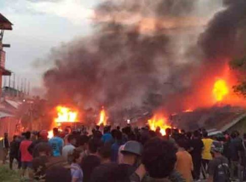 Manipur Violence : मणिपूरमध्ये चाललंय काय? स्वातंत्र्यसैनिकाच्या पत्नीला जिवंत जाळले