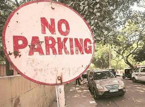 पुण्यात 'नो पार्कींग' मध्ये गाडी लावण्याआधी हे नक्की वाचा...