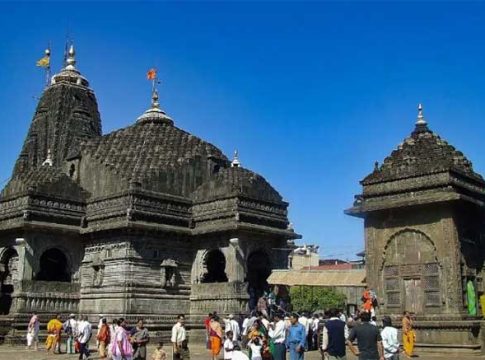 महाशिवरात्रीला २४ तास खुले राहणार त्र्यंबकेश्वर मंदिर