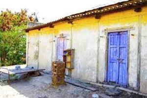 Riddles : दारावर येई कोण ? कविता आणि काव्यकोडी