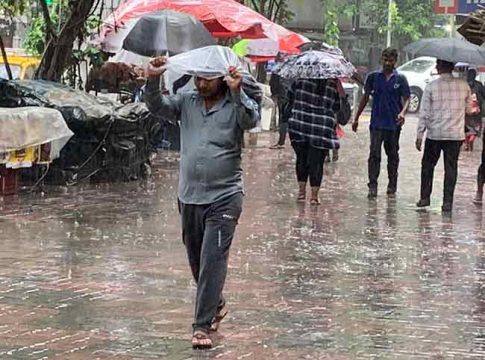 Rain Update: मुंबईसह राज्यात पावसाची शक्यता; मध्य महाराष्ट्र आणि विदर्भात मेघगर्जनेसह सरी