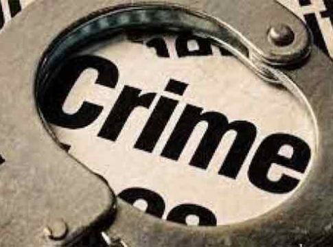 गुन्हेगाराला साथ देणारे सर्वात मोठे गुन्हेगार असतात...