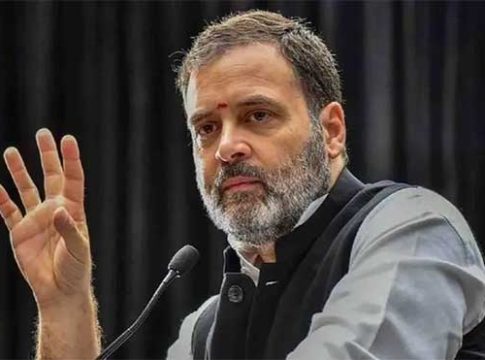 अमेठीतून राहुल गांधी, तर प्रियंका वाराणसीतून मोदींविरोधात लढणार, यूपी काँग्रेस अध्यक्षांची माहिती