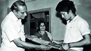 Sachin Tendulkar on Father's Day: बाबा…तुमची आठवण येते...