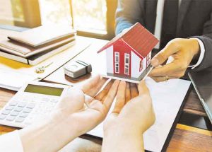Selling property : मालमत्तेची विक्री करताना...