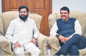 Covid Scam : वाह रे शिंदे-फडणवीस सरकार! कारवाईच्या भीतीने आयएएस अधिका-यांची धावाधाव!