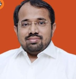 BMC Covid Scam: आदित्य ठाकरेंच्या 'या निकटवर्तीयाचा ईडी घोटाळ्यात महत्वाचा हात?