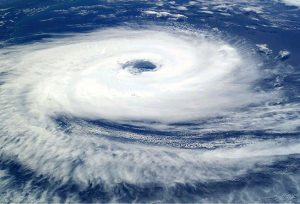 Cyclone Asna : अरबी समुद्रात ४८वर्षांनंतर निर्माण झाले वादळ; गुजरातला धोका!