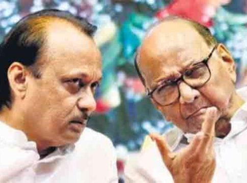 Ajit Pawar vs Sharad Pawar : अजित पवार यांच्या 'त्या' वक्तव्यानंतर दादा आणि काका एकाच मंचावर... बंडाचा नेमका अर्थ काय?