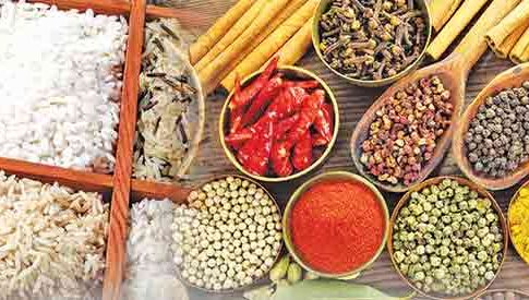Adulterated spice : मसाल्यात लाकडाचा भुसा आणि अ‍ॅसिड! भेसळयुक्त १५ टन मसाला जप्त