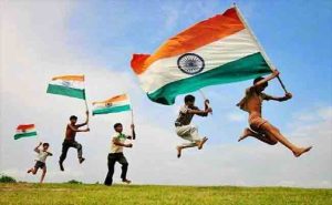 Har Ghar Tiranga : 'तिरंगा सेल्फी' उपक्रमाला सुरुवात; सर्व इमारती व घरांवर तिरंगा लावण्याचे आवाहन!