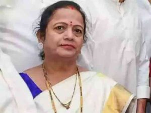 Kishori Pednekar : कोविड डेड बॉडी बॅग घोटाळाप्रकरणी मुंबईच्या माजी महापौर किशोरी पेडणेकर यांना ईडीचे समन्स