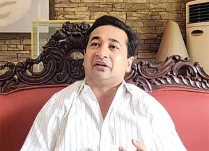 Nitesh Rane : उद्धव ठाकरे सत्तेसाठी आणि जिहाद्यांच्या मतांसाठी लाचार