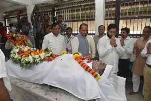 Nitin Desai Funeral : नितीन देसाई यांच्या पार्थिवावर आज होणार अंत्यसंस्कार