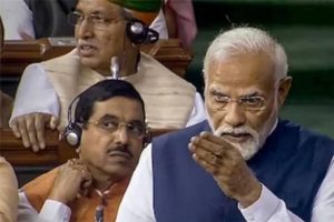 Modi live: घमंडिया आघाडीवर मोदींचा हल्लाबोल....