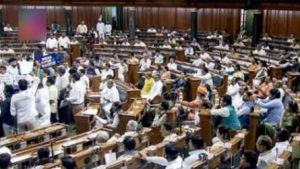 उपराष्ट्रपतींचा अपमान ही तर लोकशाहीची विटंबना