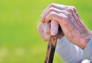Senior citizens : २१व्या शतकातील वृद्धत्व