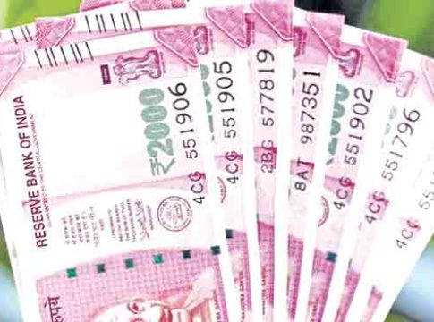 दररोज १० रूपयांची बचत करून बनू शकता लखपती, फक्त करावे लागेल हे काम
