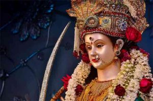Navratri 2023 : गणेशोत्सवानंतर आता नवरात्रीची आतुरता... का साजरी करतात नवरात्र?
