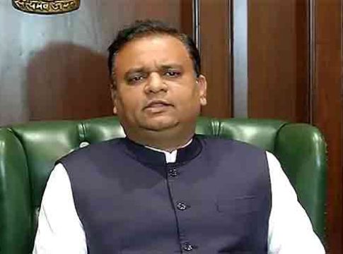 'गॅस तुटवड्याविषयी सरकारने उपाययोजना कराव्यात'