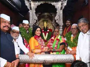 Kartitki Ekadashi Mahapuja : फडणवीसांच्या हस्ते सपत्नीक पार पडली कार्तिकी एकादशीची महापूजा