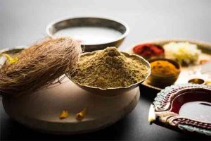 Diwali Narakchaturdashi : दिवाळीत उटणं लावण्याची प्रथा का पडली? काय आहेत उटणं लावण्याचे फायदे?
