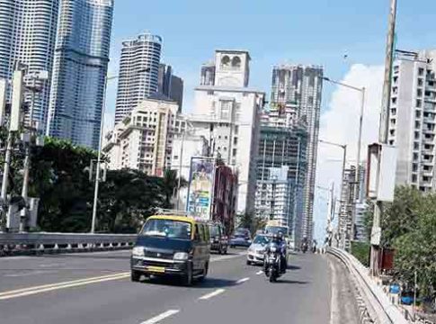 Lower Parel Flyover : आदित्य ठाकरेंकडून रात्री उद्घाटन; मात्र दुसर्‍याच दिवशी लोअर परळ उड्डाणपुलाची दुसरी लेन बंद