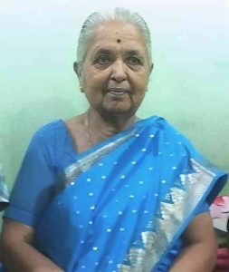 Hobbies : छंद माझा वेगळा; ७५ व्या वर्षीही आजीबाई जपतायत रांगोळीचा छंद