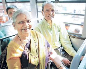 Short and Sweet : ‘शॉर्ट अॅण्ड स्वीट’मध्ये सोनालीचे आई-बाबा