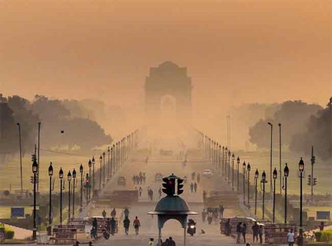 दिल्लीकर गुदमरले, मुंबईकरांचे काय?