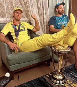 World cup trophy: ऑस्ट्रेलियन खेळाडू मिशेल मार्शविरोधात पोलीस ठाण्यात तक्रार दाखल