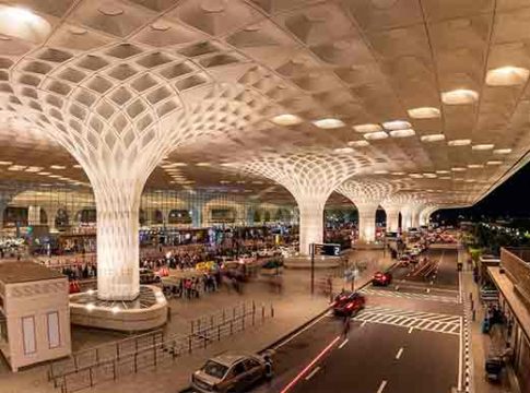 Mumbai Airport: मुंबई एअरपोर्टला बॉम्बने उडवण्याची धमकी, बिटकॉईनने मागितले दहा लाख डॉलर