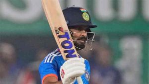 IND Vs AUS 3rd T20: गायकवाडचे नाबाद शतक, भारताचे ऑस्ट्रेलियाला २२३ धावांचे आव्हान