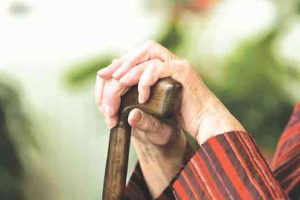 ज्येष्ठ नागरिकांच्या समस्या, वेदना, अपेक्षा!