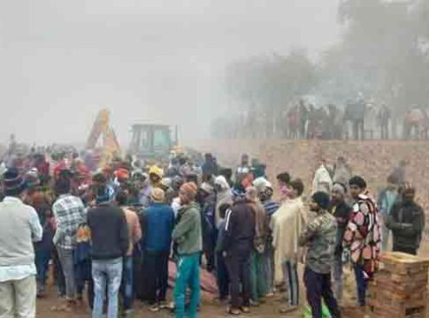 Uttarakhand News : वीटभट्टीची भिंत कोसळून ६ कामगारांचा मृत्यू; ७ जखमी